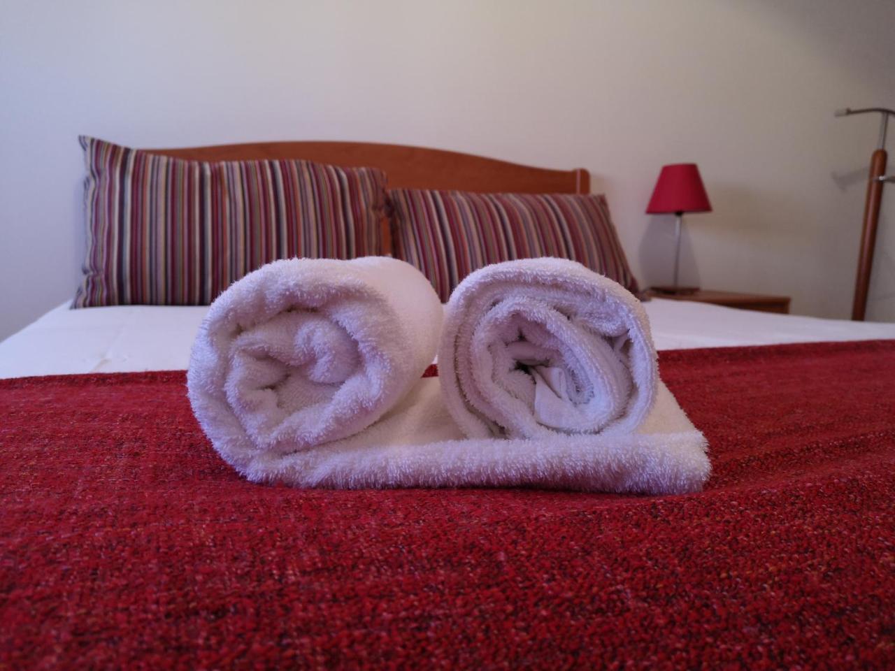 Pro Touristic Peniche Surf & Beach Apartment Bagian luar foto