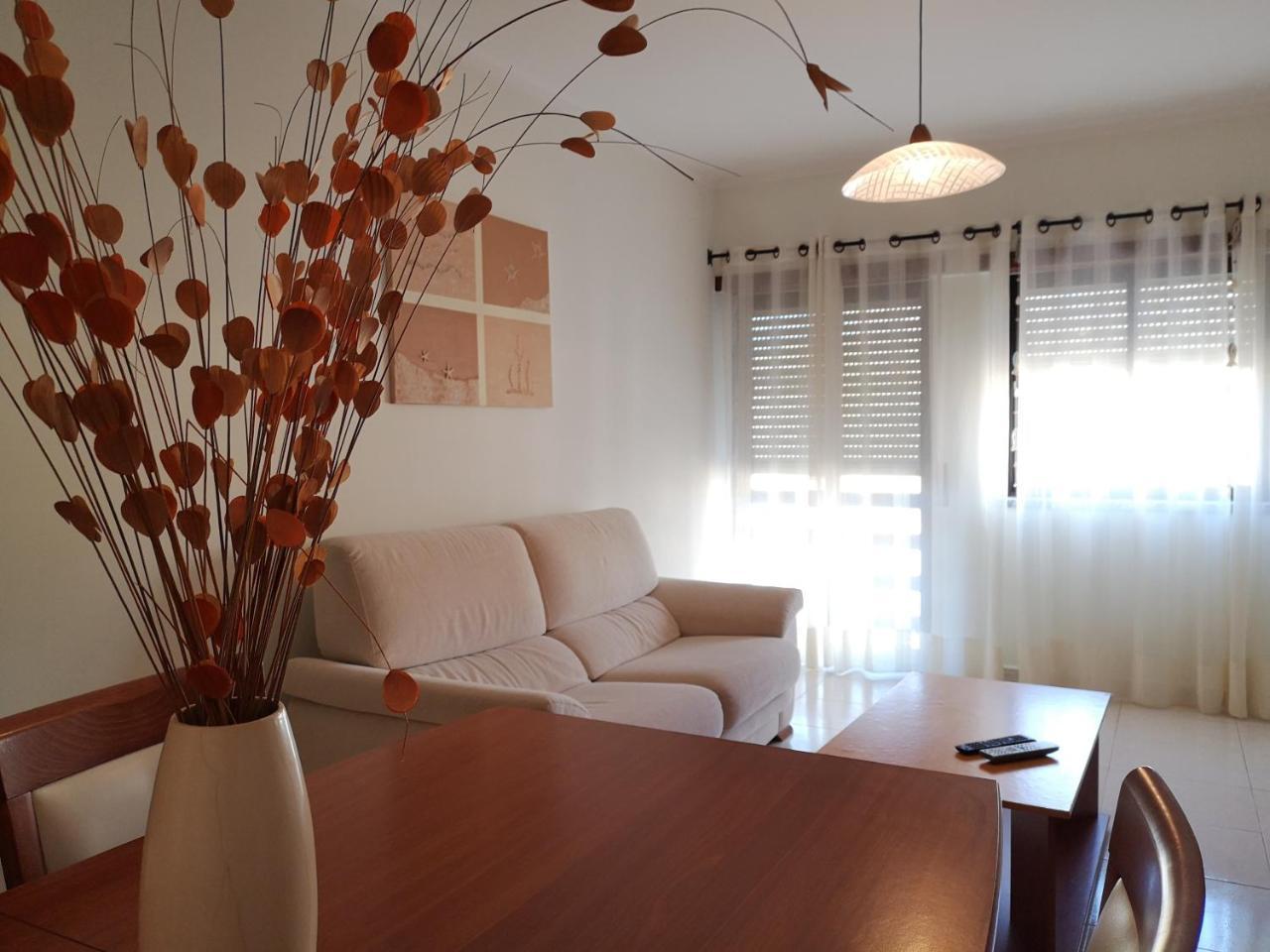 Pro Touristic Peniche Surf & Beach Apartment Bagian luar foto