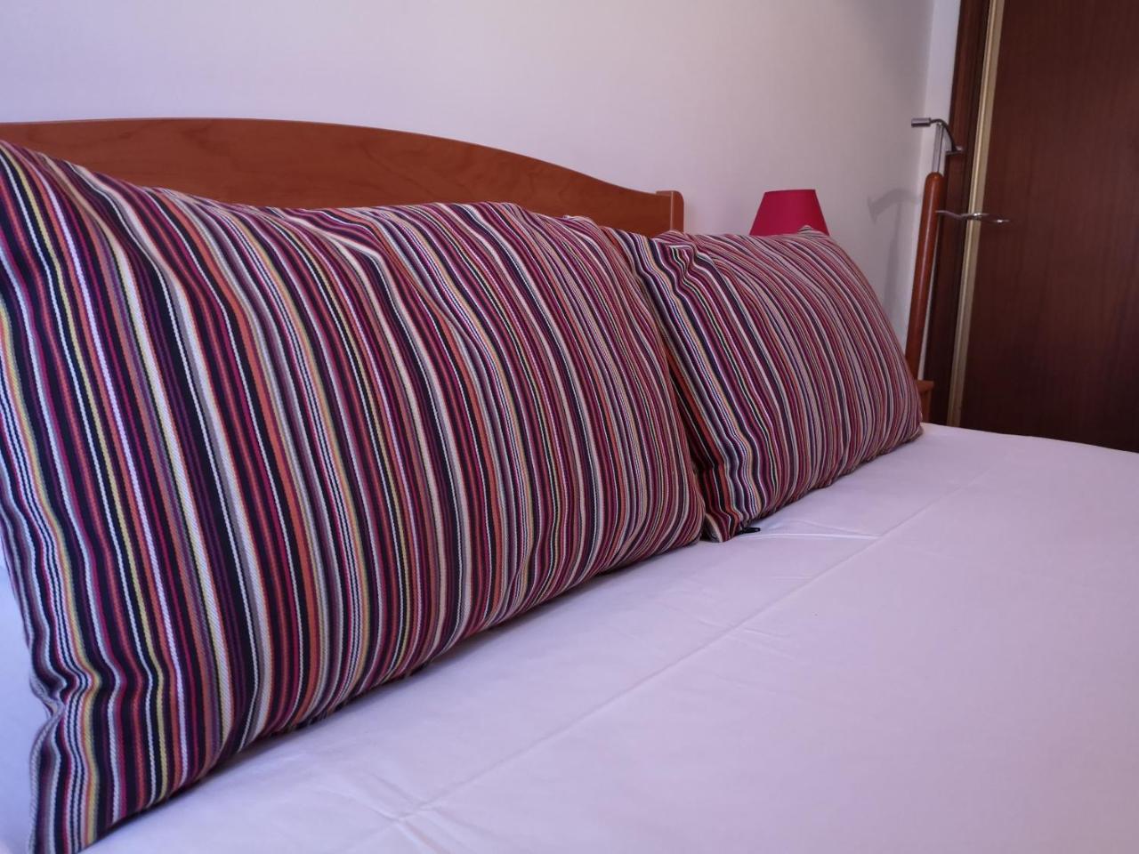 Pro Touristic Peniche Surf & Beach Apartment Bagian luar foto