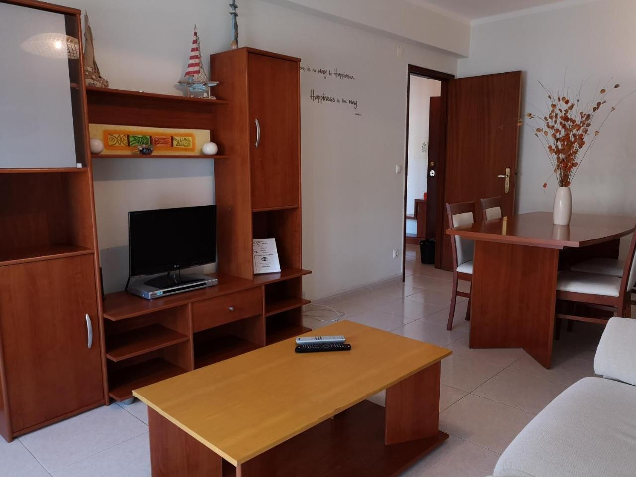Pro Touristic Peniche Surf & Beach Apartment Bagian luar foto